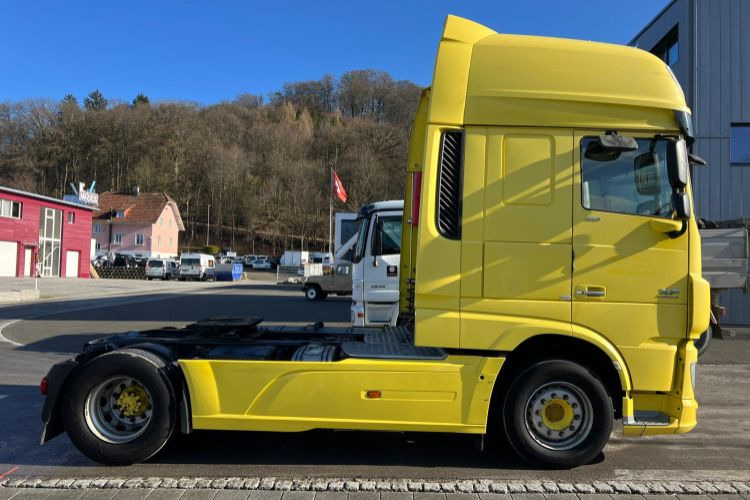 DAF XF510 4x2 - شاحنة جرار: صور 4 DAF XF510 4x2 - شاحنة جرار: صور 4