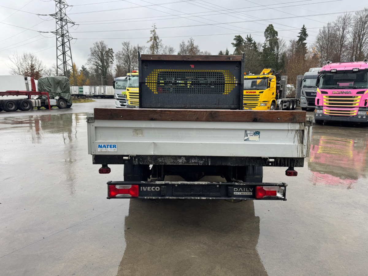 IVECO 35S13 Daily - الشاحنات الصغيرة المسطحة, الشاحنات الصغيرة كابينة مزدوجة: صور 5 IVECO 35S13 Daily - الشاحنات الصغيرة المسطحة, الشاحنات الصغيرة كابينة مزدوجة: صور 5