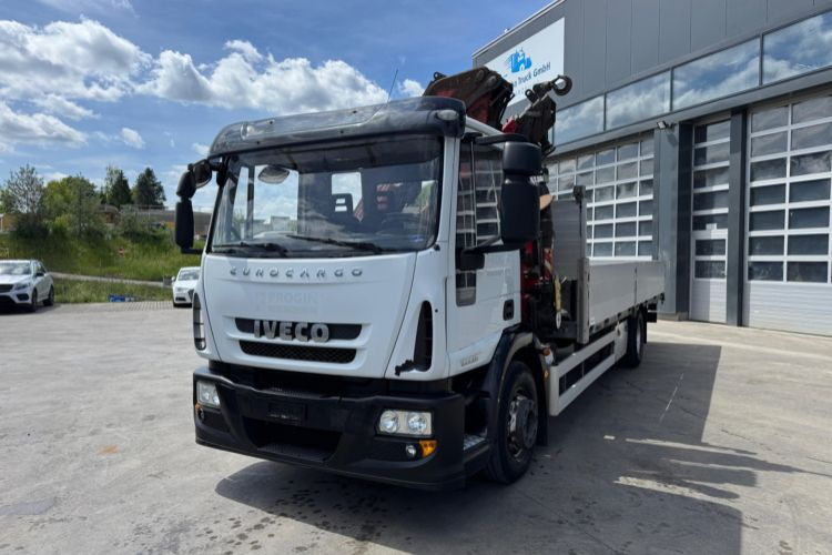 Iveco Eurocargo 160E28 Fassi 135-4 - شاحنة كرين: صور 1 Iveco Eurocargo 160E28 Fassi 135-4 - شاحنة كرين: صور 1