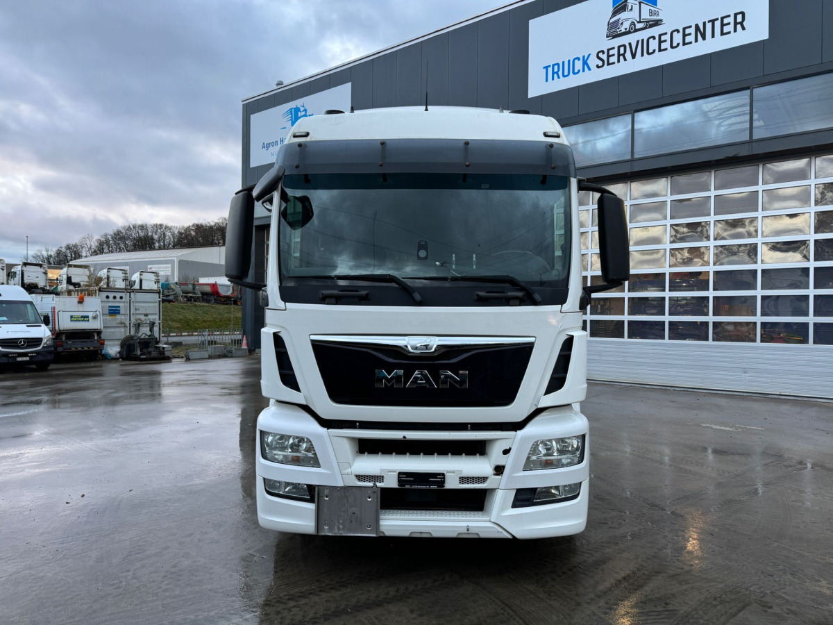 MAN TGS 18.440 ADR Nebenabtrieb Getriebe - شاحنة جرار: صور 2 MAN TGS 18.440 ADR Nebenabtrieb Getriebe - شاحنة جرار: صور 2