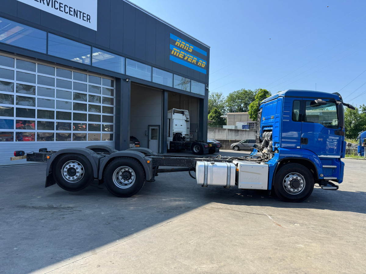 MAN TGS 26.440 6x2/4 Fahrgestell - الشاسيه شاحنة: صور 4 MAN TGS 26.440 6x2/4 Fahrgestell - الشاسيه شاحنة: صور 4