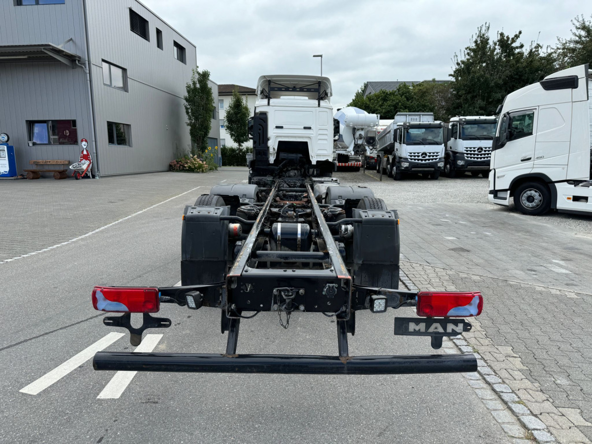 MAN TGS 26.440 6x2 Chassis - الشاسيه شاحنة: صور 5 MAN TGS 26.440 6x2 Chassis - الشاسيه شاحنة: صور 5