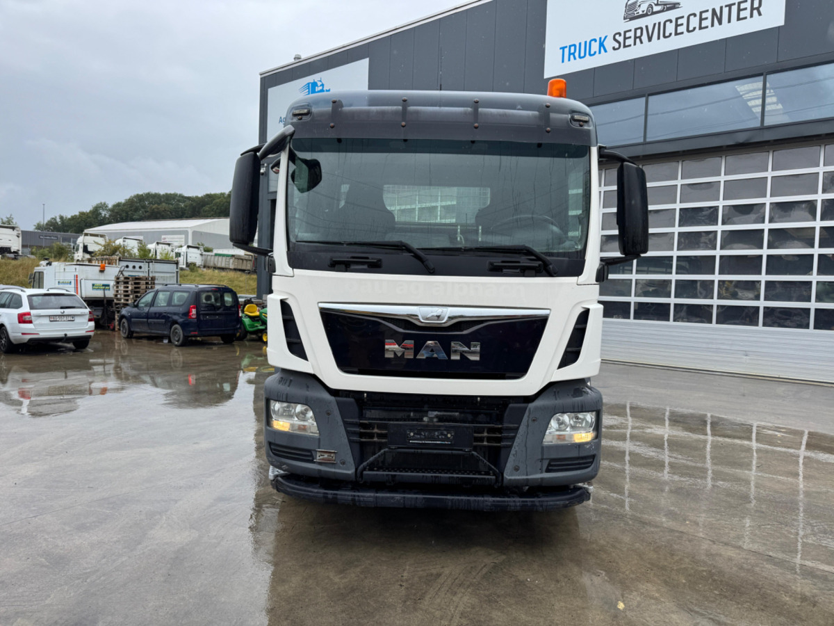 MAN TGS 28.440 6x2 UT GIGANT - شاحنات قابلة للفك شاحنة: صور 2 MAN TGS 28.440 6x2 UT GIGANT - شاحنات قابلة للفك شاحنة: صور 2