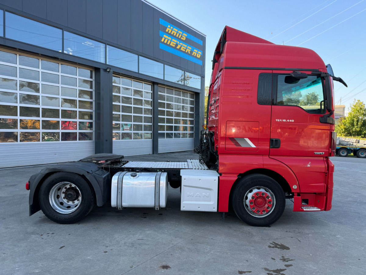 MAN TGX 18.440 C0712 - شاحنة جرار: صور 4 MAN TGX 18.440 C0712 - شاحنة جرار: صور 4