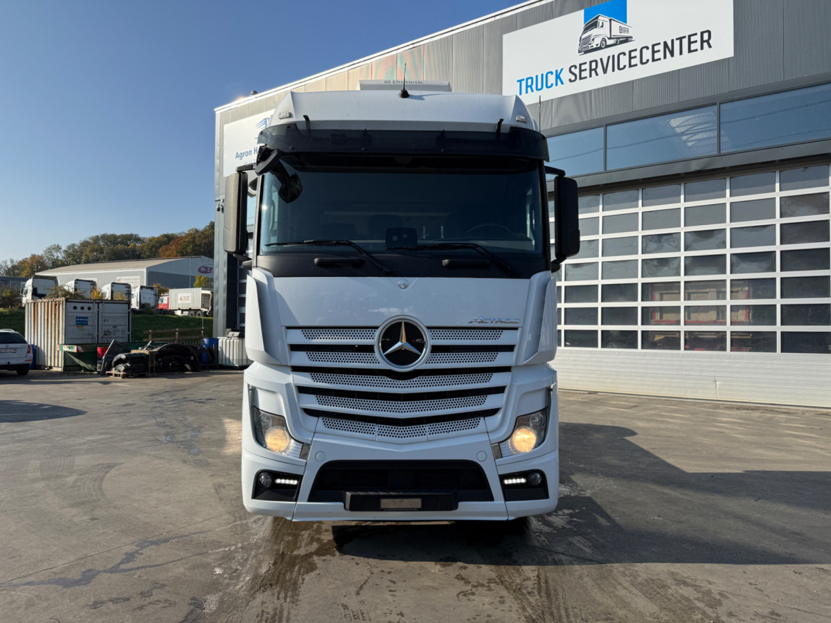 MERCEDES Actros 1846 4x2 Hydraulik - شاحنة جرار: صور 2 MERCEDES Actros 1846 4x2 Hydraulik - شاحنة جرار: صور 2