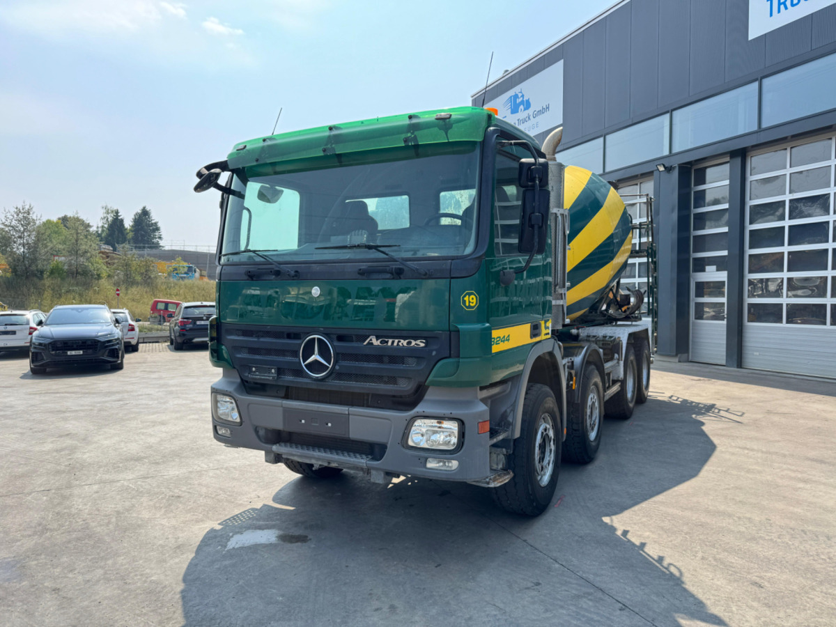 MERCEDES Actros 3244 8x4 Liebherr 9m3 - شاحنة خلاطة خرسانة: صور 1 MERCEDES Actros 3244 8x4 Liebherr 9m3 - شاحنة خلاطة خرسانة: صور 1