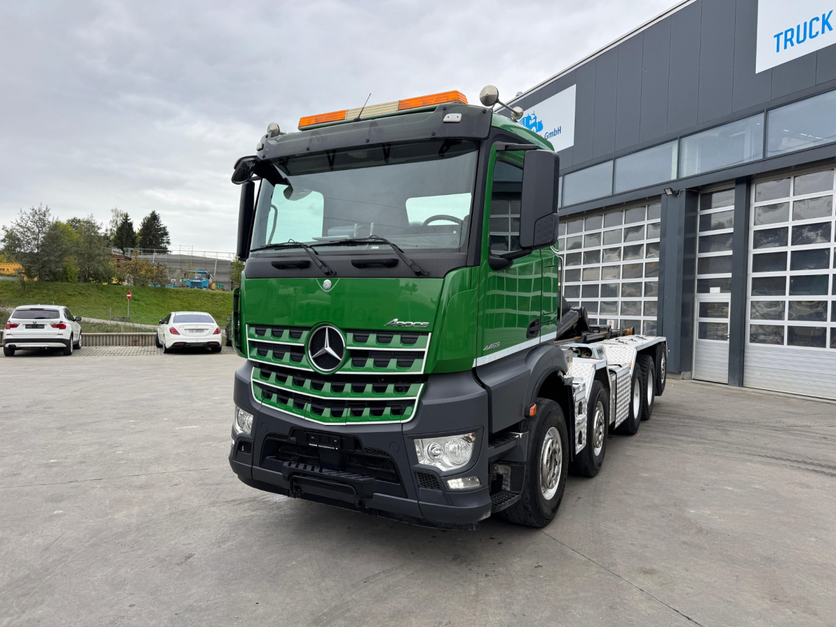 MERCEDES Arocs 4453 10x4 Mobas - شاحنة ذات الخطاف: صور 1 MERCEDES Arocs 4453 10x4 Mobas - شاحنة ذات الخطاف: صور 1