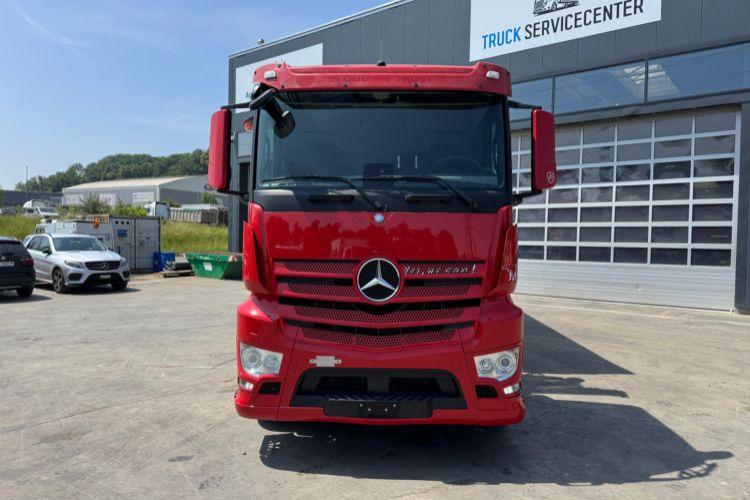 Mercedes-Benz Actros 2646 6x2 Palfinger 18002-5 - شاحنة كرين: صور 4 Mercedes-Benz Actros 2646 6x2 Palfinger 18002-5 - شاحنة كرين: صور 4