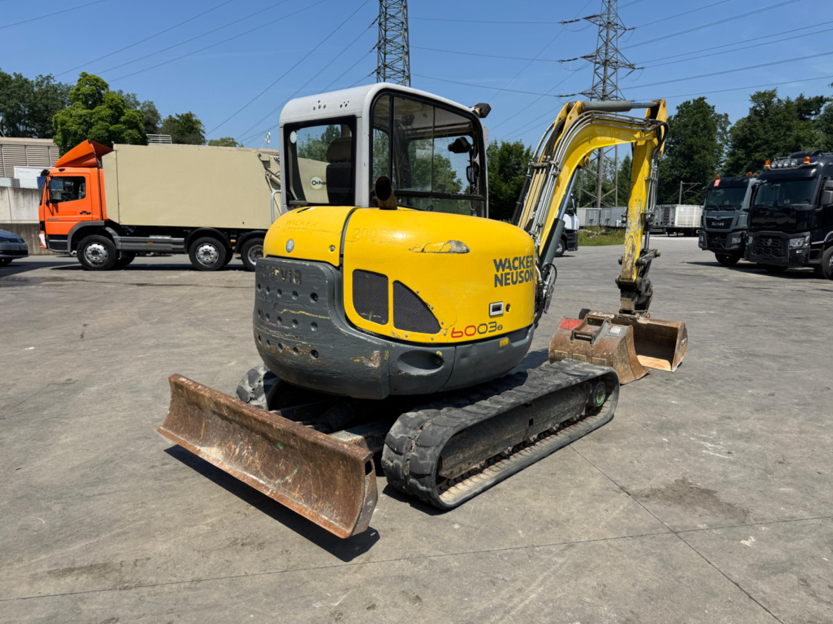 NEUSON 6003 - حفارات زحافة: صور 4 NEUSON 6003 - حفارات زحافة: صور 4
