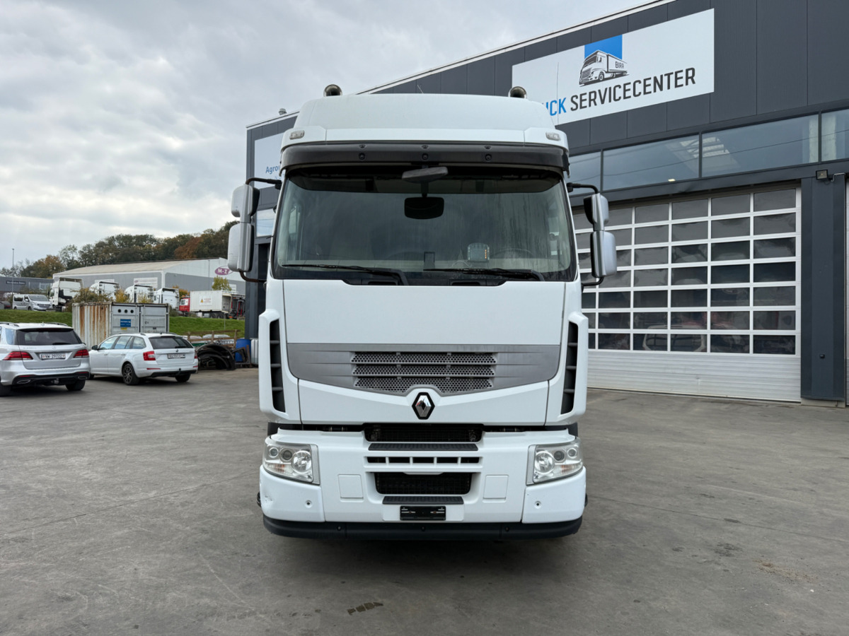 RENAULT Lander 8x2 Retarder Lift-&Lenkachse - شاحنة ذات الخطاف: صور 2 RENAULT Lander 8x2 Retarder Lift-&Lenkachse - شاحنة ذات الخطاف: صور 2