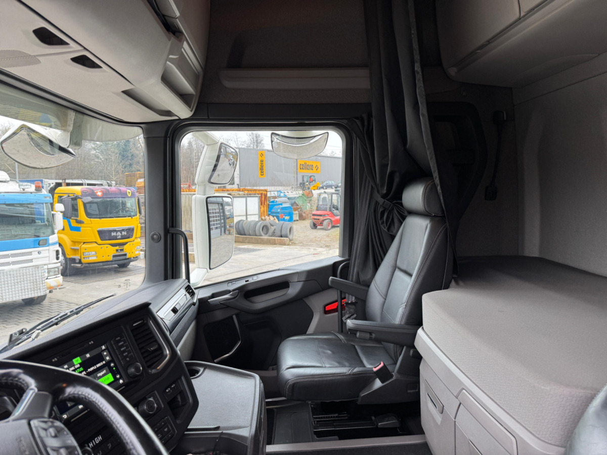 شاحنة جرار SCANIA R500 4x2: صور 15