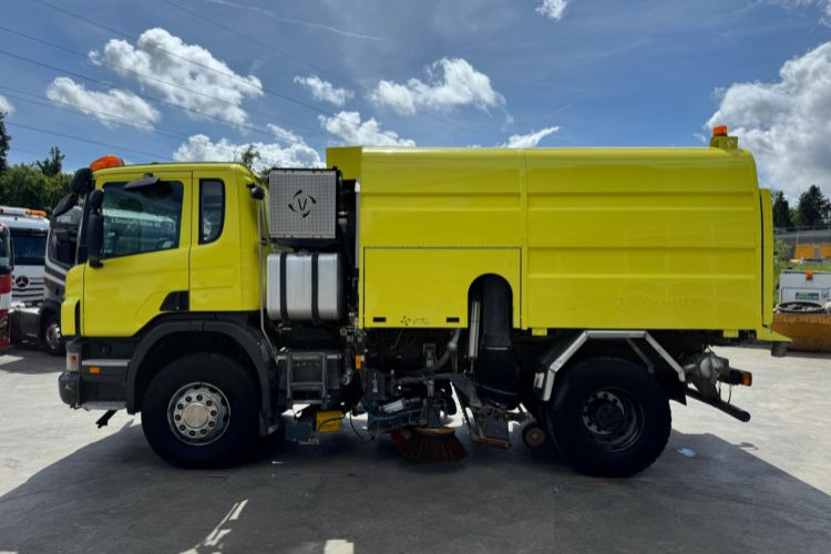 تأجير  Scania P320 4x2 Valmetal Kehrmaschine Scania P320 4x2 Valmetal Kehrmaschine: صور 8