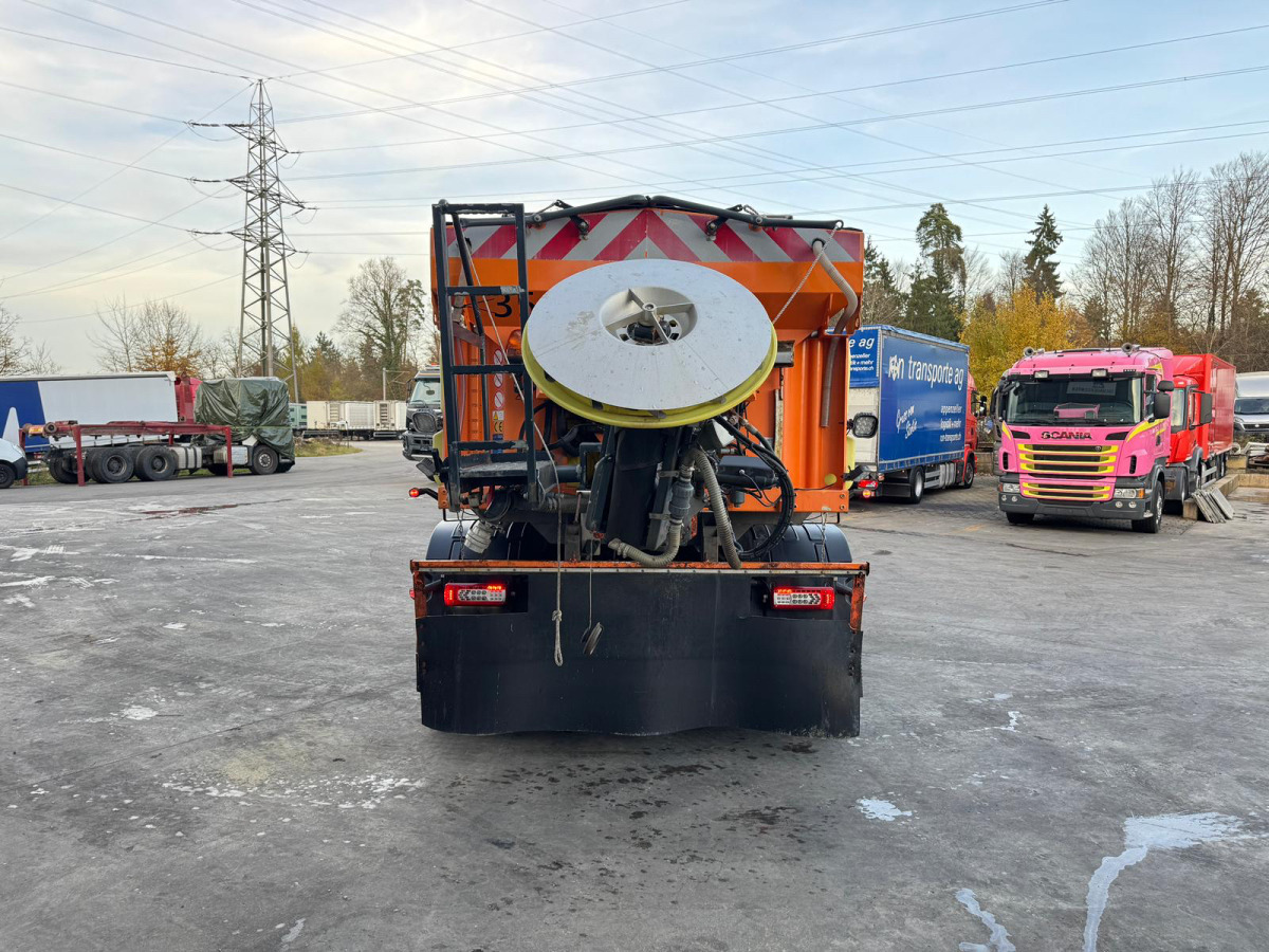 VOLVO FH-460 4x2 Winterdienst/SZM - شاحنة جرار: صور 5 VOLVO FH-460 4x2 Winterdienst/SZM - شاحنة جرار: صور 5