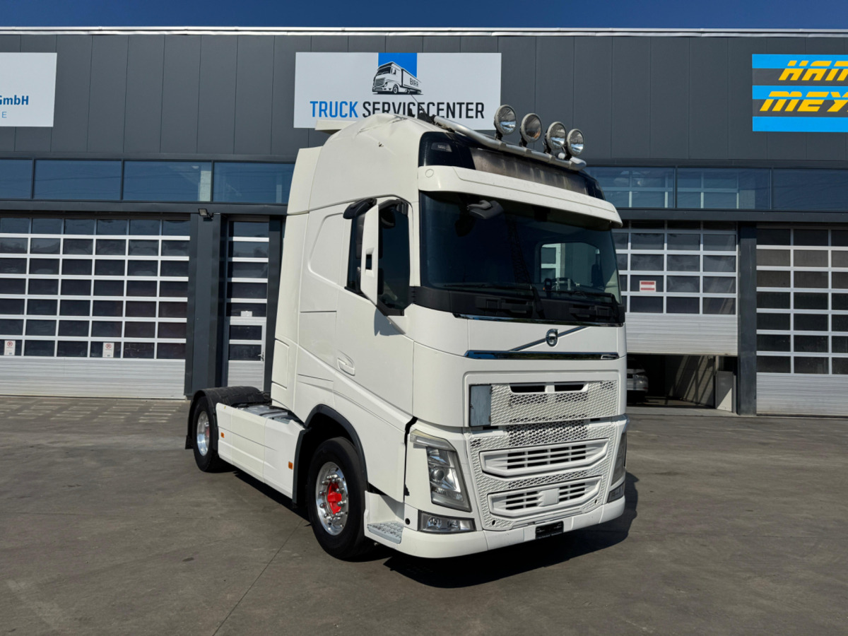 VOLVO FH-460 4x2 XXL - شاحنة جرار: صور 3 VOLVO FH-460 4x2 XXL - شاحنة جرار: صور 3