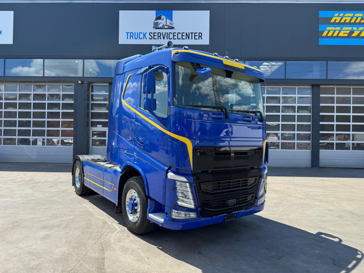 VOLVO FH-540 4x4H - شاحنة جرار: صور 3 VOLVO FH-540 4x4H - شاحنة جرار: صور 3