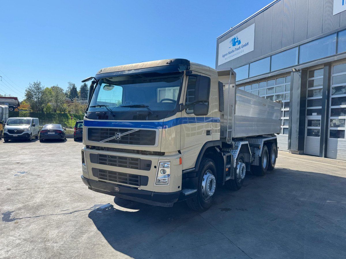 VOLVO FM-440 8x4 3 Seitenkipper AHK - قلابات: صور 2 VOLVO FM-440 8x4 3 Seitenkipper AHK - قلابات: صور 2