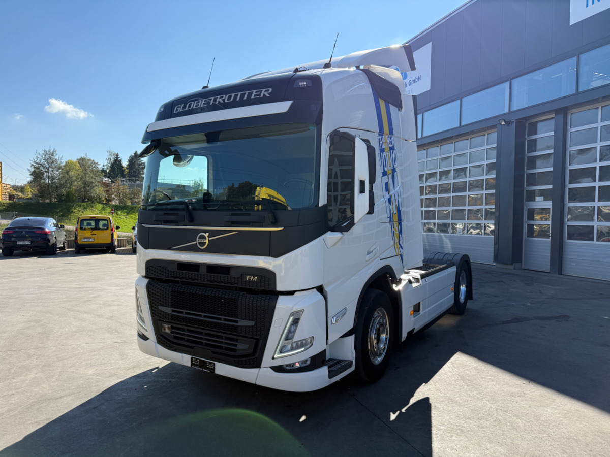 VOLVO FM-460 4x2 - شاحنة جرار: صور 1 VOLVO FM-460 4x2 - شاحنة جرار: صور 1