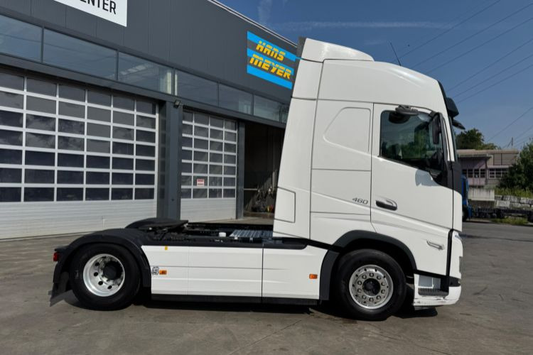 Volvo FH-460 4x2 Retarder C1340 - شاحنة جرار: صور 4 Volvo FH-460 4x2 Retarder C1340 - شاحنة جرار: صور 4