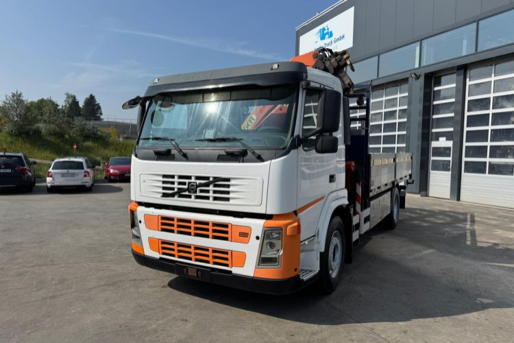 Volvo FM-300 4x2 Palfinger 16502-5 - شاحنة كرين: صور 2 Volvo FM-300 4x2 Palfinger 16502-5 - شاحنة كرين: صور 2