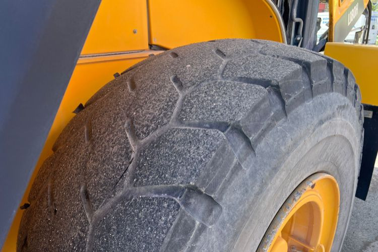 Volvo L180H - اللودر بعجل: صور 3 Volvo L180H - اللودر بعجل: صور 3