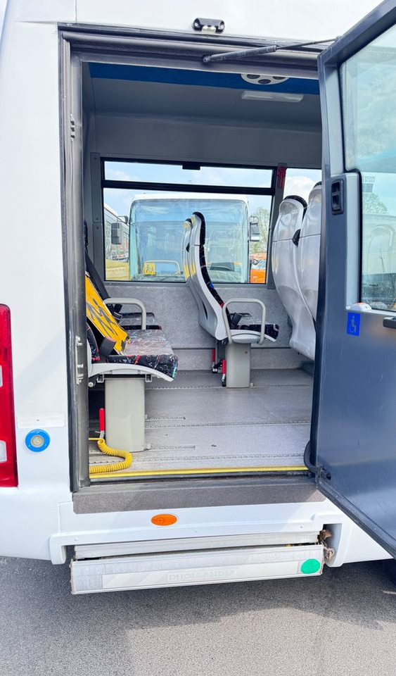 Irisbus Iveco / DURISOTTI / -28miejsc /euro5/ mała klima / winda / 114000 zł netto - صغيرة, ميكروباص: صور 5 Irisbus Iveco / DURISOTTI / -28miejsc /euro5/ mała klima / winda / 114000 zł netto - صغيرة, ميكروباص: صور 5
