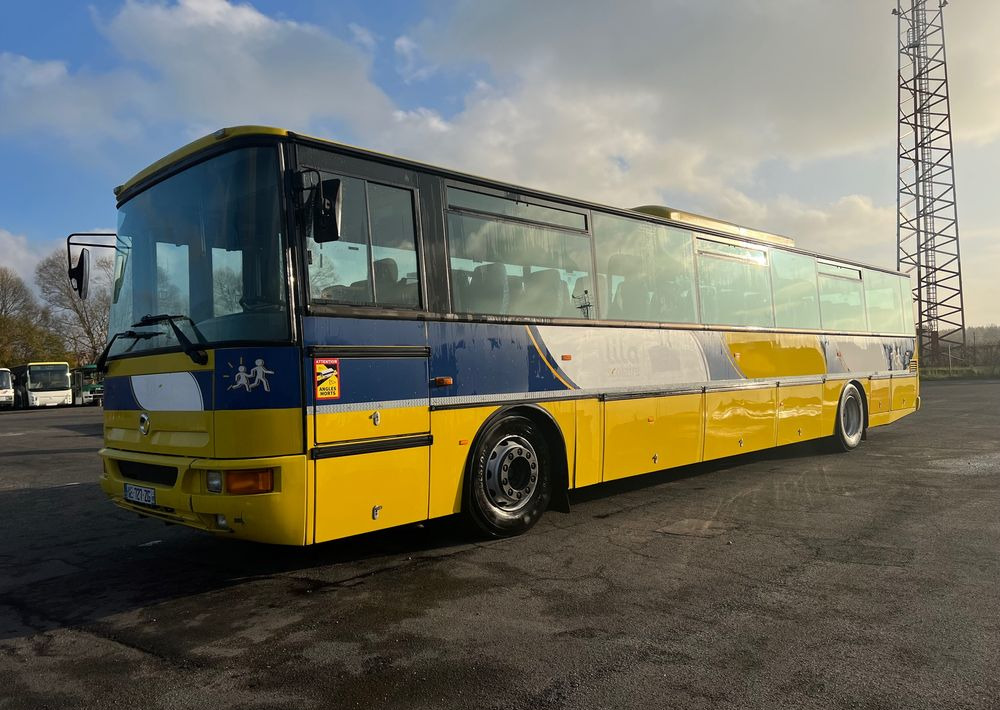 Irisbus Recreo / KLIMA/ TACHO ANALOG/ 60 miejsc /Cena:45000 netto - باص النقل بين المدن: صور 2 Irisbus Recreo / KLIMA/ TACHO ANALOG/ 60 miejsc /Cena:45000 netto - باص النقل بين المدن: صور 2