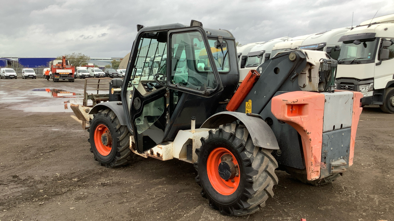 BOBCAT T35120SL - رافعة تلسكوبية: صور 3 BOBCAT T35120SL - رافعة تلسكوبية: صور 3