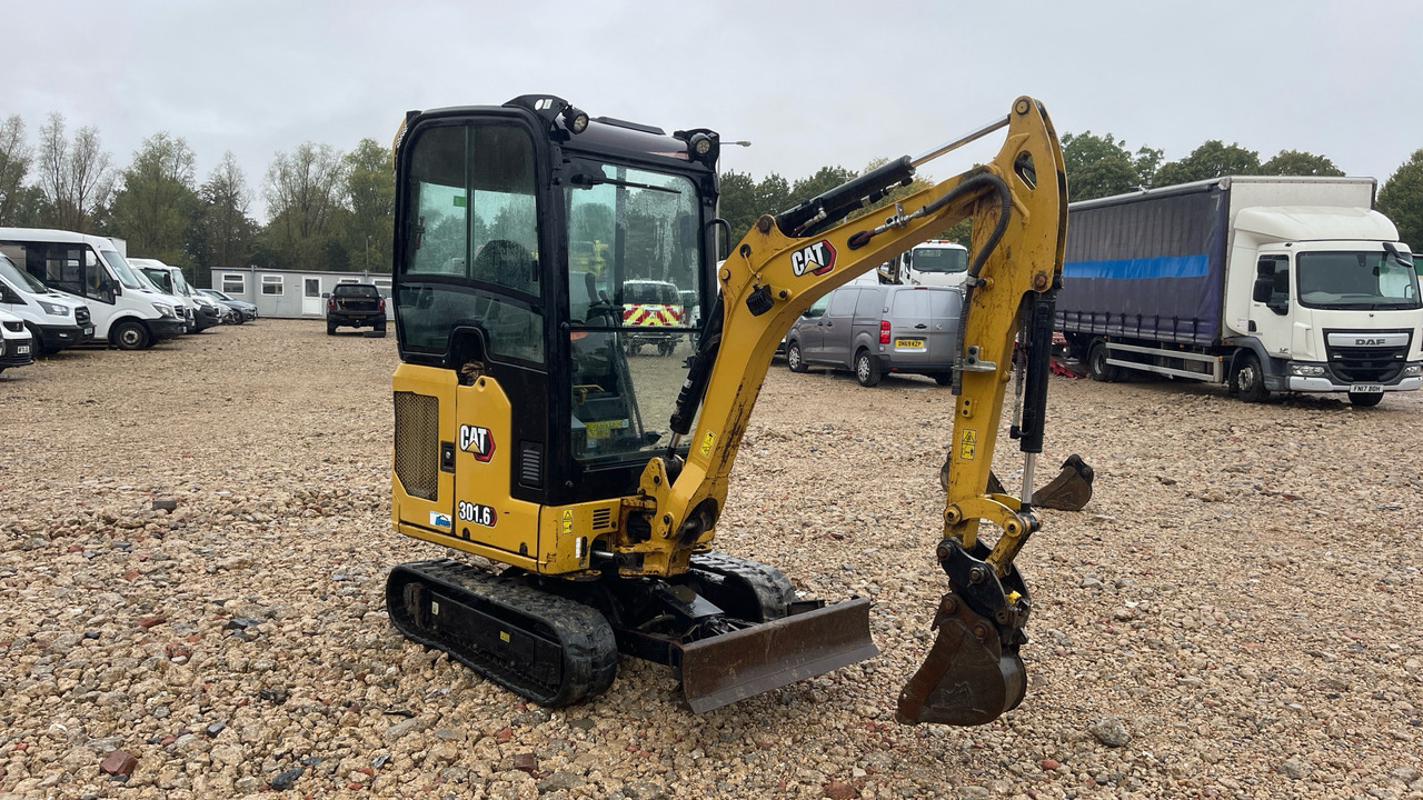 CATERPILLAR 301.6 - حفارة مصغرة: صور 1 CATERPILLAR 301.6 - حفارة مصغرة: صور 1