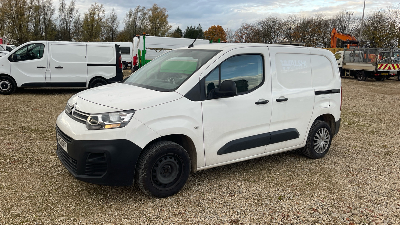 CITROEN BERLINGO 650 1.5 BLUEHDI 75PS - فان المدمجة: صور 2 CITROEN BERLINGO 650 1.5 BLUEHDI 75PS - فان المدمجة: صور 2