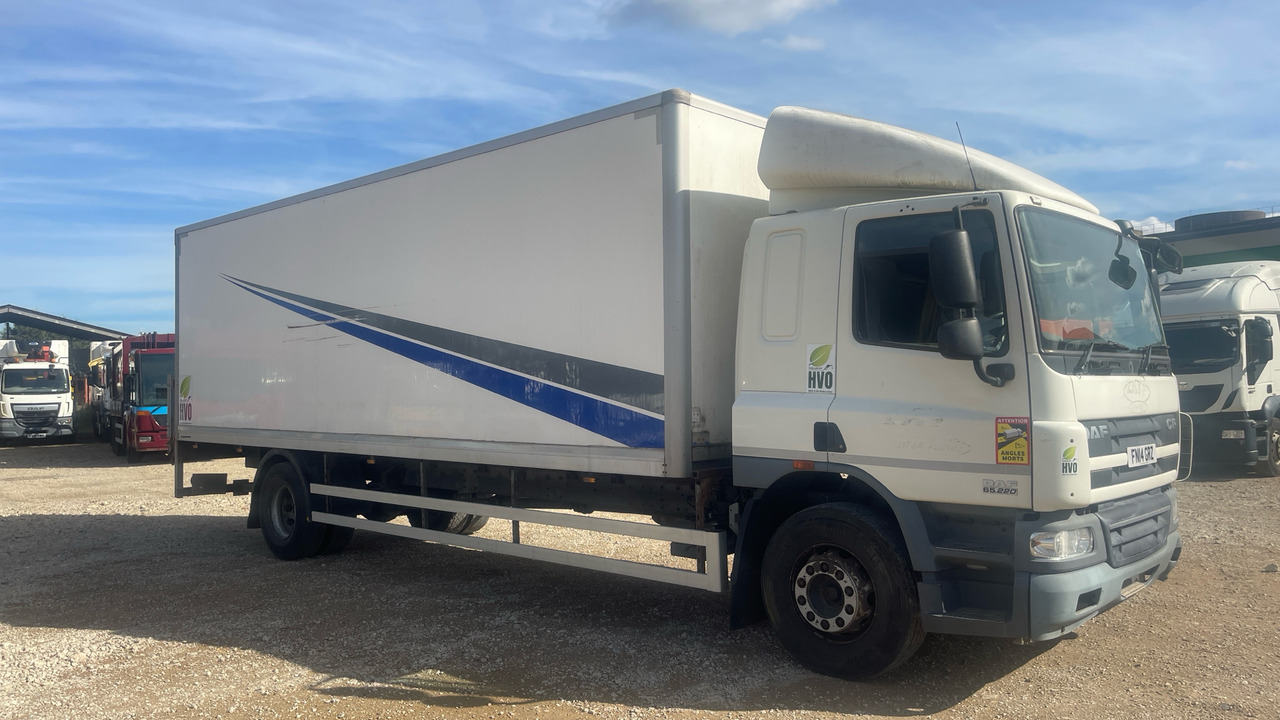 DAF CF 65.220 - بصندوق مغلق شاحنة: صور 1 DAF CF 65.220 - بصندوق مغلق شاحنة: صور 1