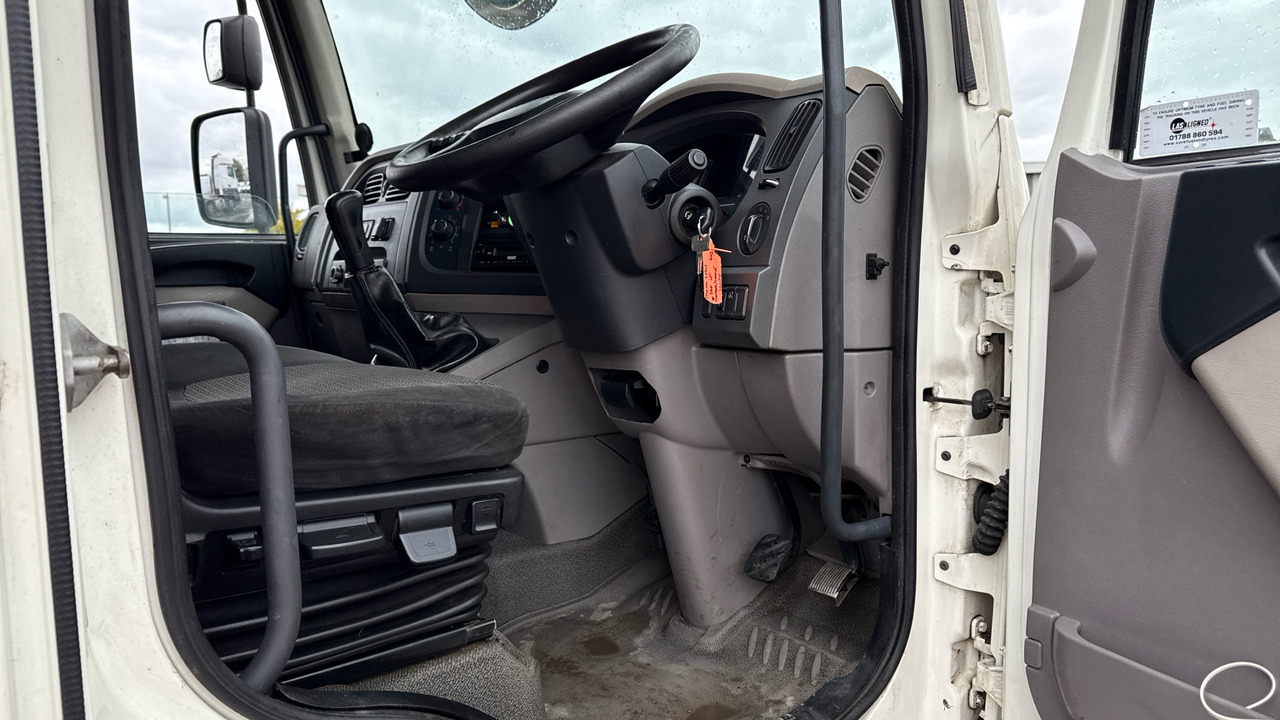 DAF LF 150 - شاحنات مسطحة, شاحنة كرين: صور 5 DAF LF 150 - شاحنات مسطحة, شاحنة كرين: صور 5