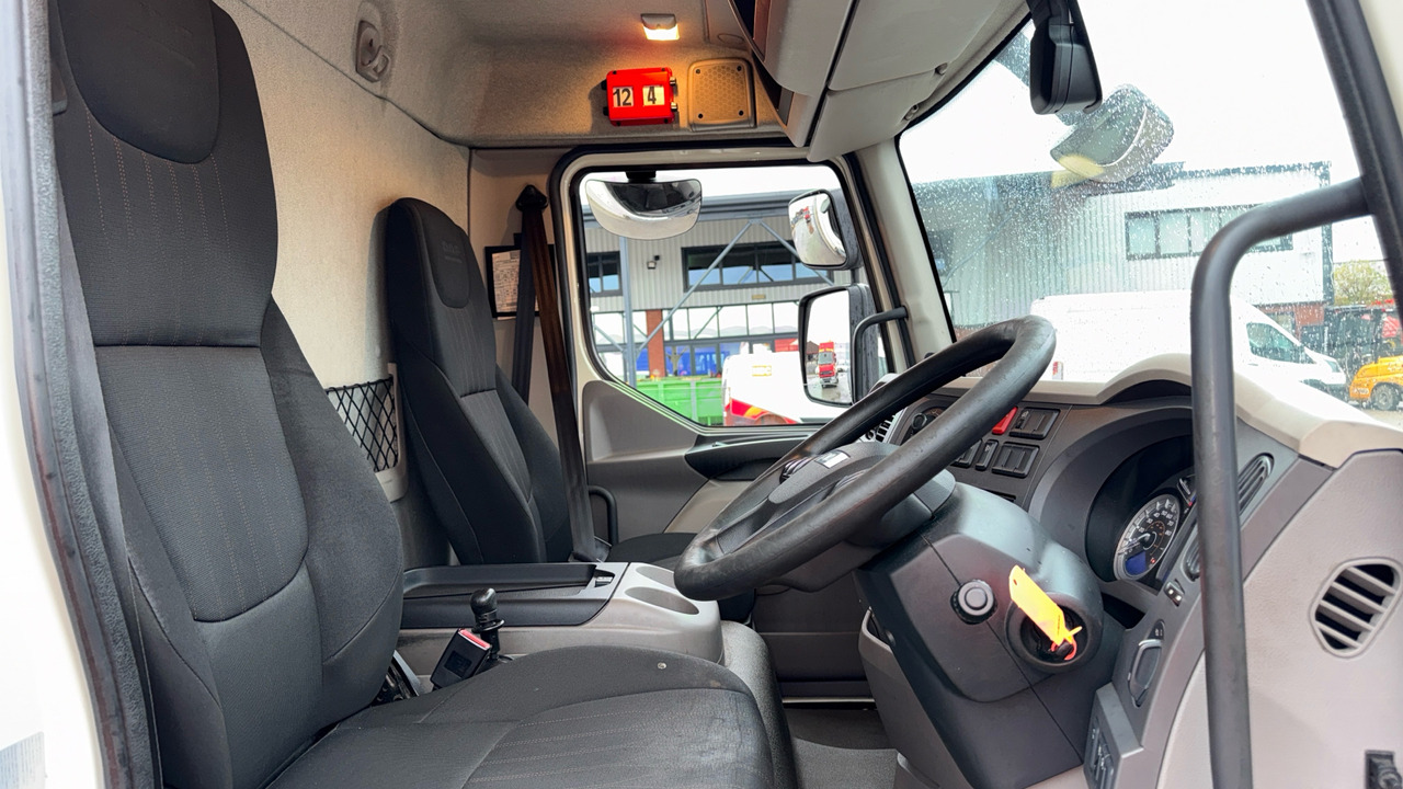 DAF LF 180 - شاحنة ستارة: صور 5 DAF LF 180 - شاحنة ستارة: صور 5