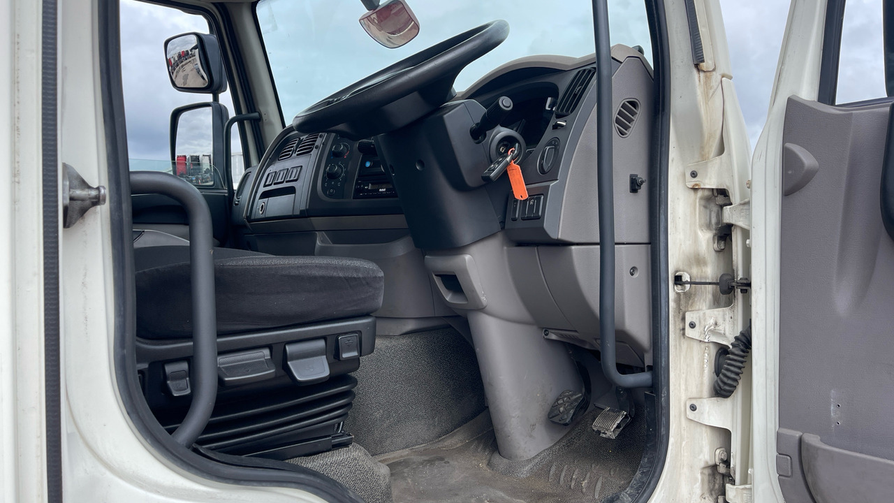 DAF LF 220 - الشاسيه شاحنة: صور 5 DAF LF 220 - الشاسيه شاحنة: صور 5