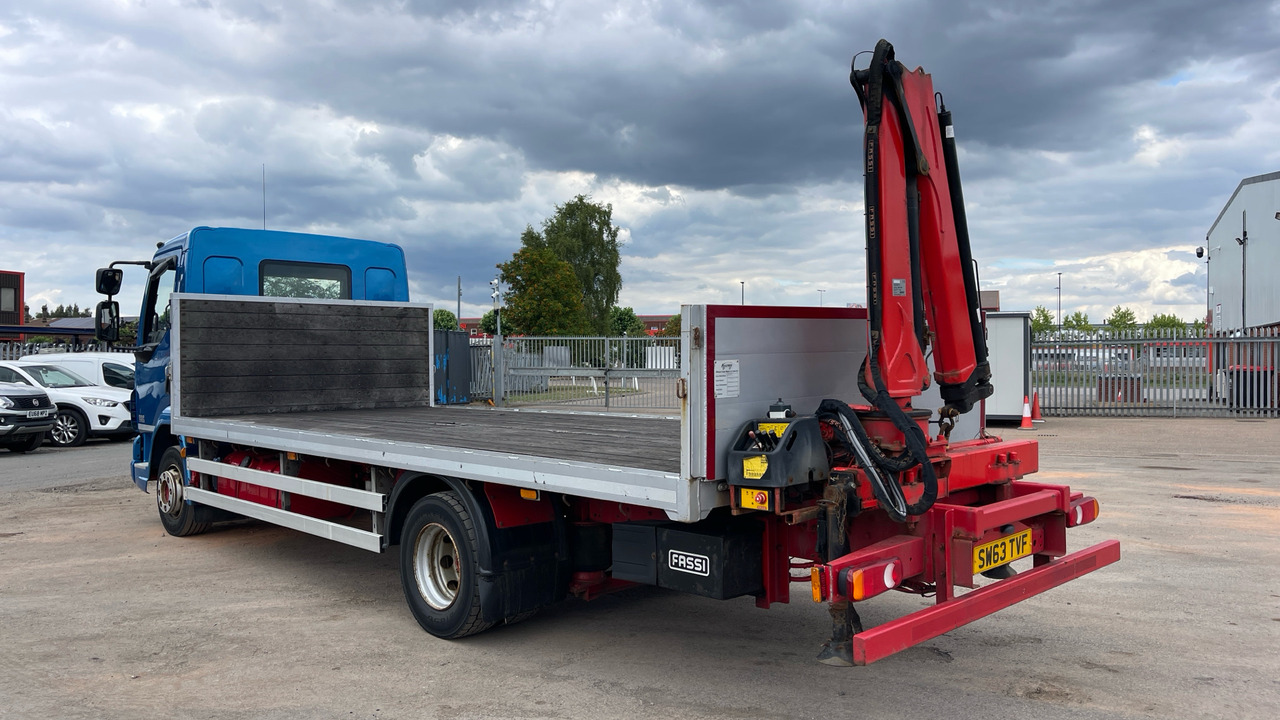 DAF LF 45.210 - شاحنات مسطحة, شاحنة كرين: صور 3 DAF LF 45.210 - شاحنات مسطحة, شاحنة كرين: صور 3
