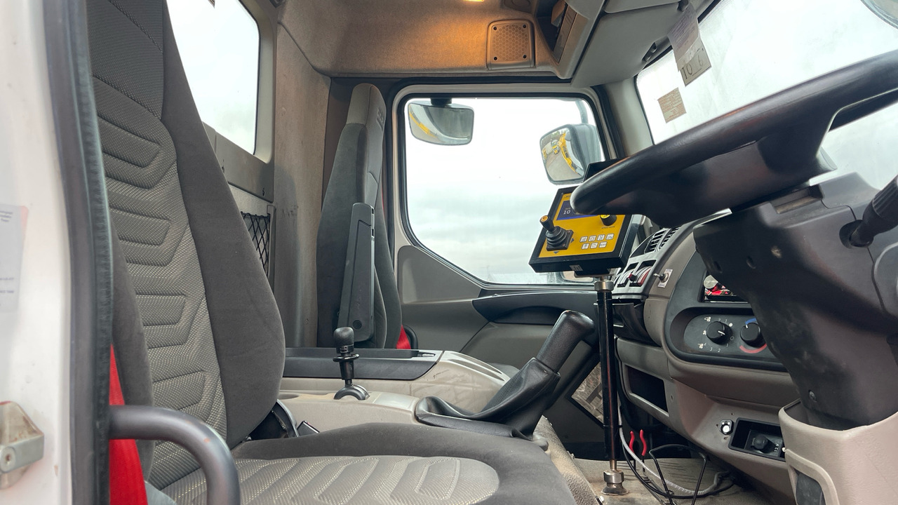 DAF LF 55.220 - جرافة ثلج: صور 5 DAF LF 55.220 - جرافة ثلج: صور 5