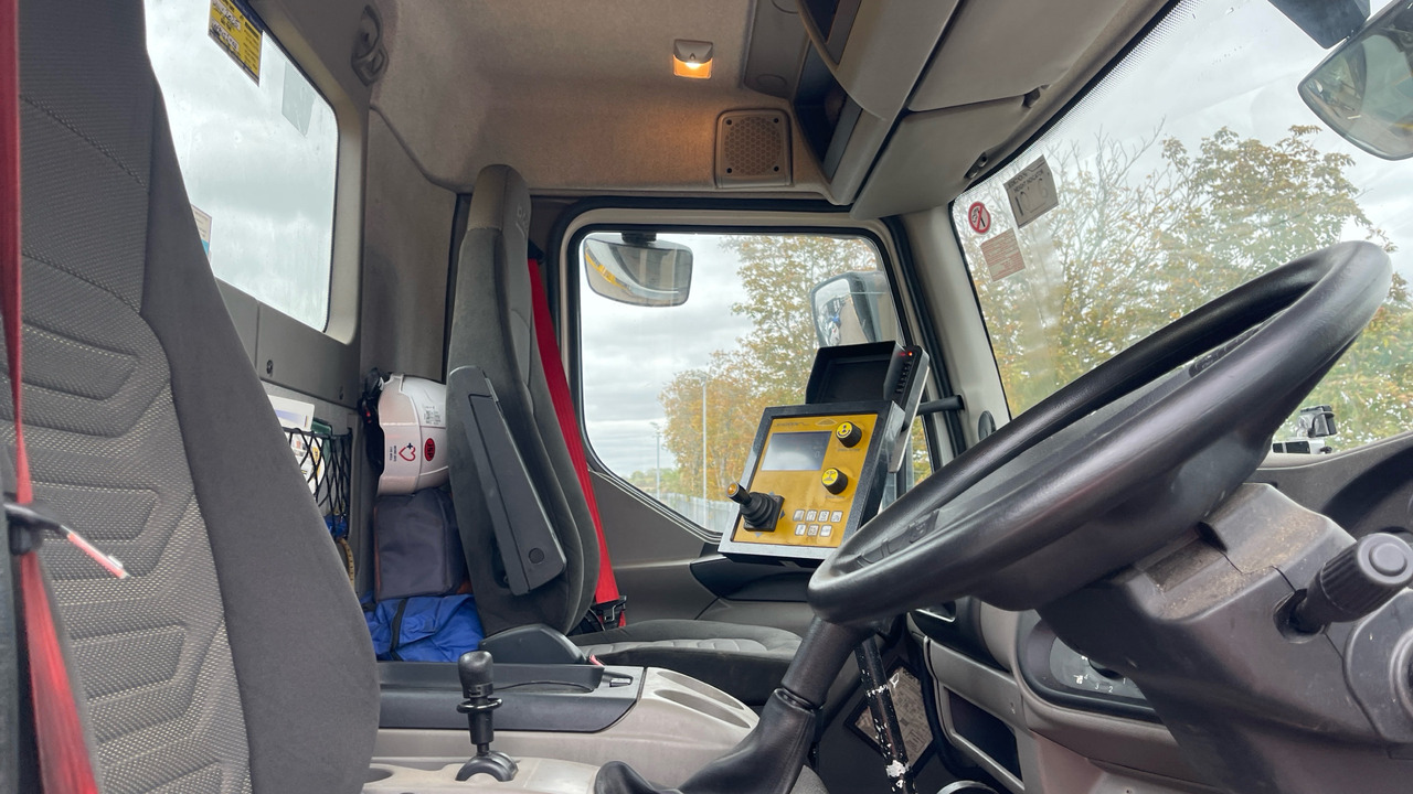 DAF LF 55.220 - جرافة ثلج: صور 5 DAF LF 55.220 - جرافة ثلج: صور 5