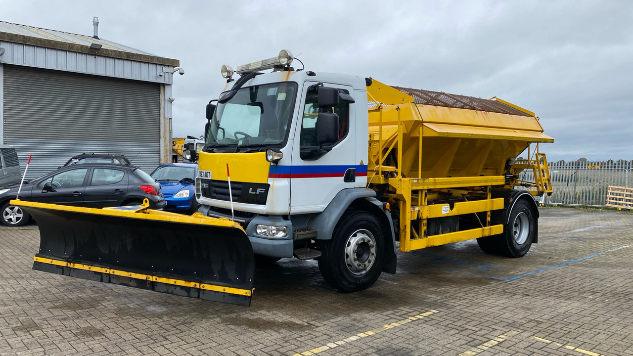 DAF LF 55 - جرافة ثلج: صور 2 DAF LF 55 - جرافة ثلج: صور 2