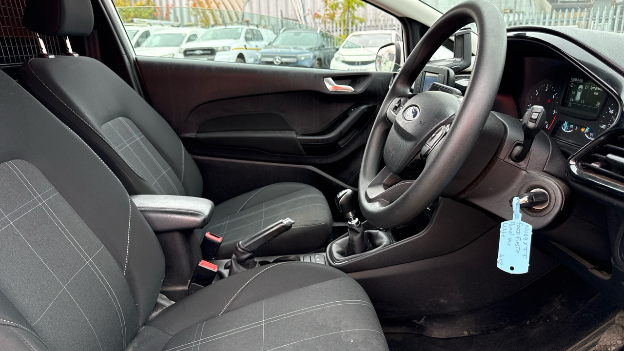 FORD FIESTA 1.5 TDCi - سيارة: صور 5 FORD FIESTA 1.5 TDCi - سيارة: صور 5