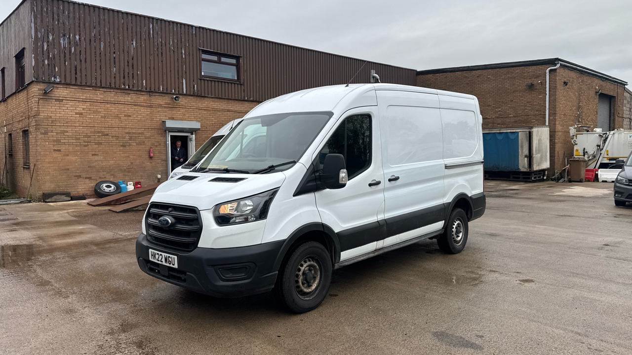 FORD TRANSIT 2.0 EcoBlue 130ps Leader - فان: صور 2 FORD TRANSIT 2.0 EcoBlue 130ps Leader - فان: صور 2