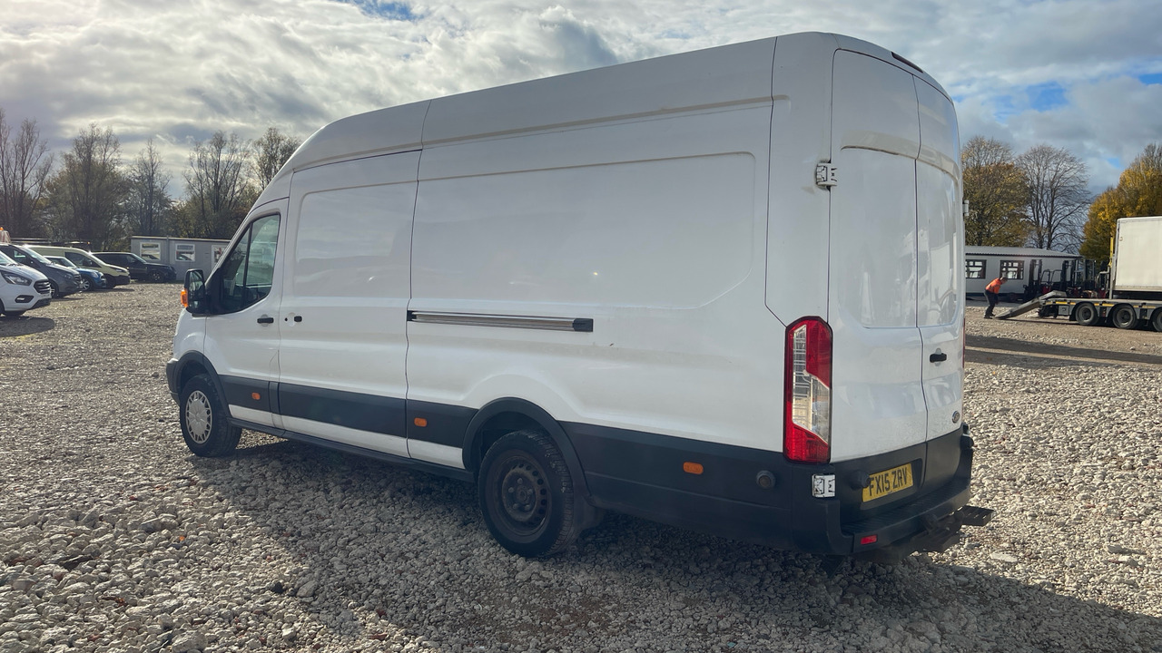 FORD TRANSIT 350 2.2 TDCI 125PS - فان: صور 3 FORD TRANSIT 350 2.2 TDCI 125PS - فان: صور 3