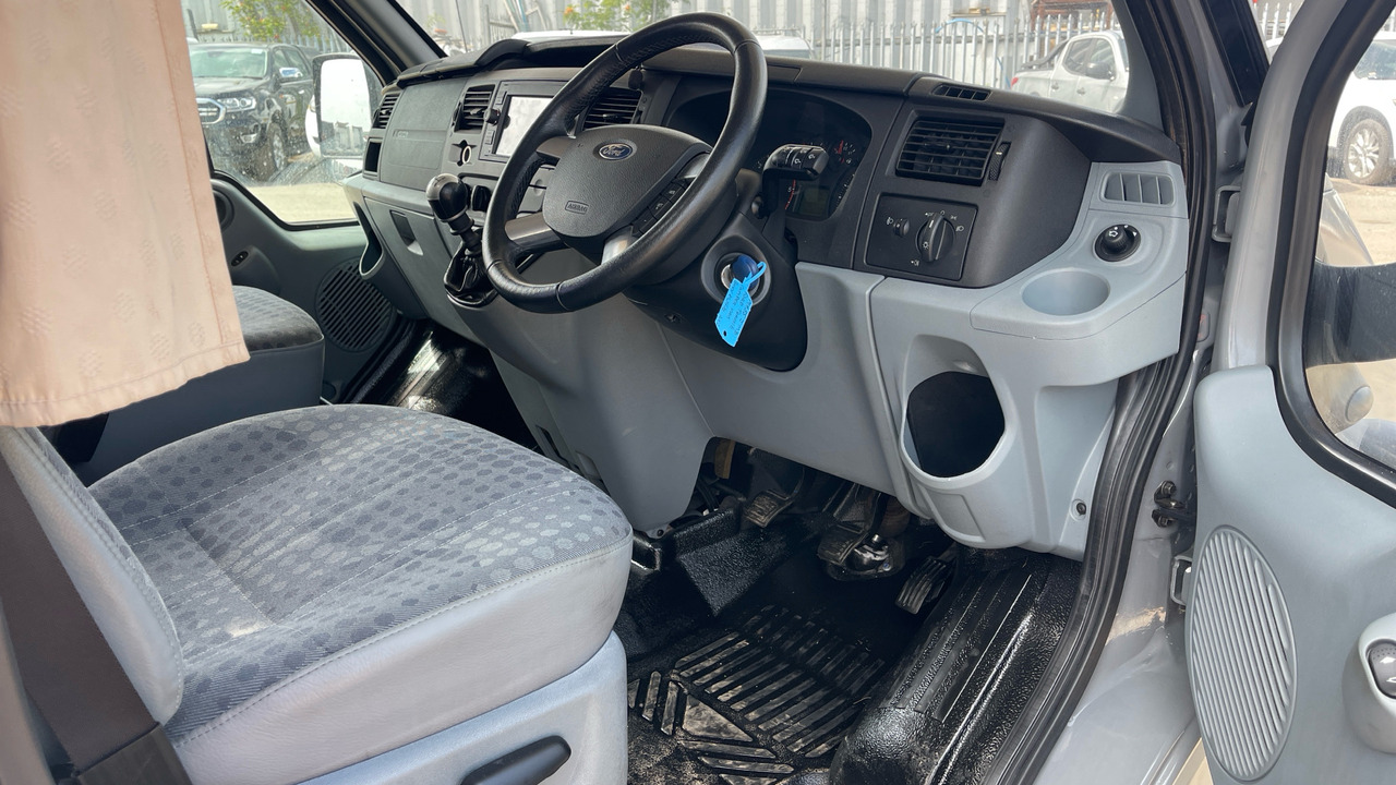 FORD TRANSIT CAMPER - موتر هوم سقف عالي: صور 5 FORD TRANSIT CAMPER - موتر هوم سقف عالي: صور 5