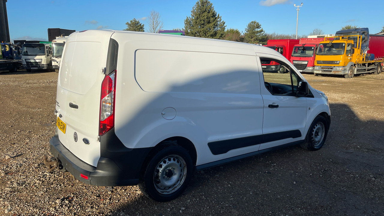 FORD TRANSIT CONNECT 240 1.6 TDCi 95ps - فان المدمجة: صور 4 FORD TRANSIT CONNECT 240 1.6 TDCi 95ps - فان المدمجة: صور 4