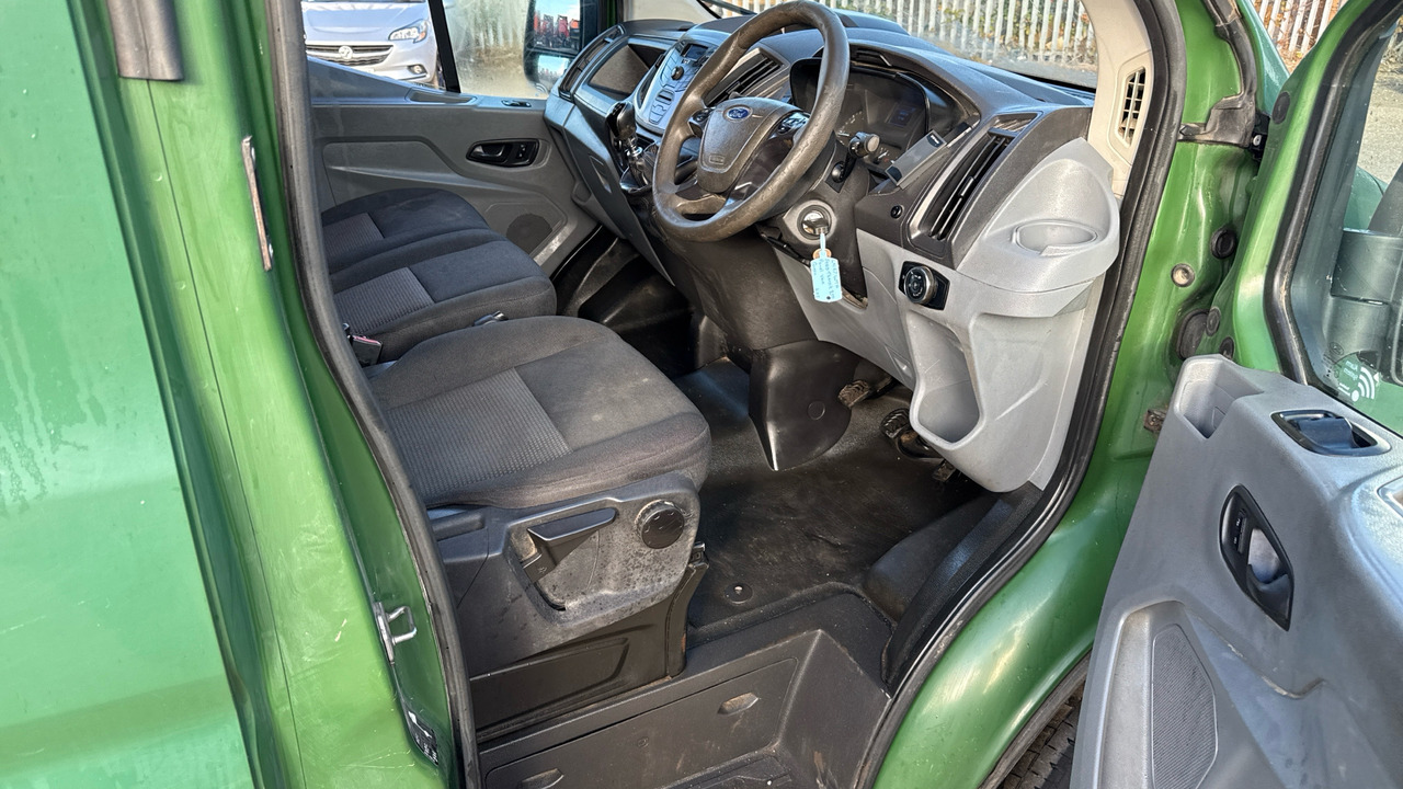 Ford Transit 350 2.0 TDCi 130ps - فان: صور 5 Ford Transit 350 2.0 TDCi 130ps - فان: صور 5
