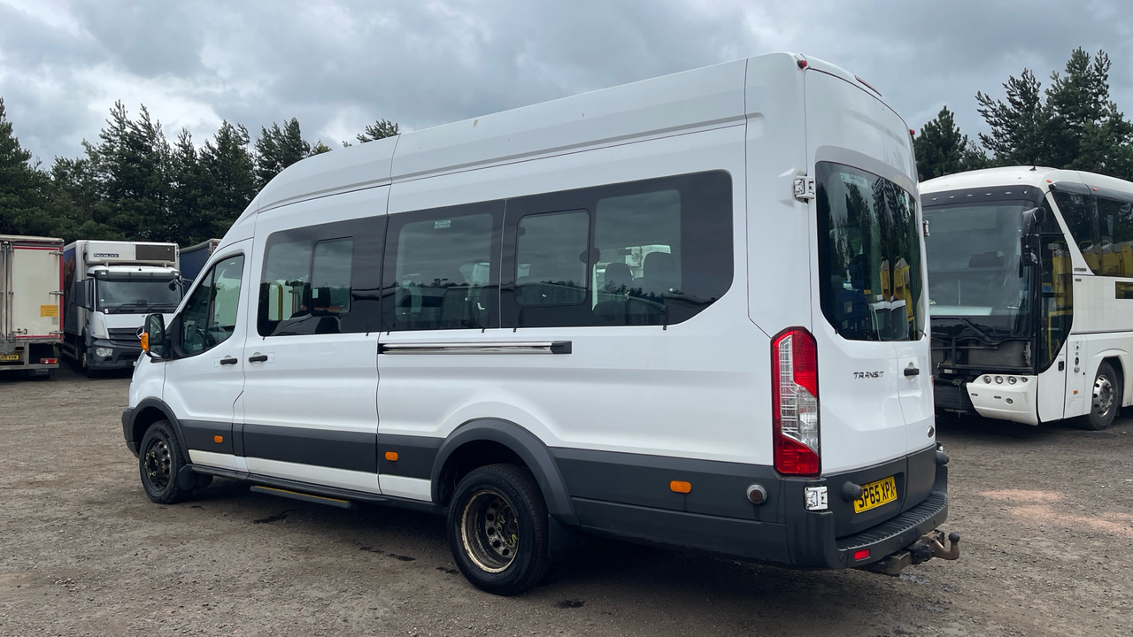Ford Transit 460 2.2 TDCi 125ps - صغيرة, ميكروباص: صور 3 Ford Transit 460 2.2 TDCi 125ps - صغيرة, ميكروباص: صور 3