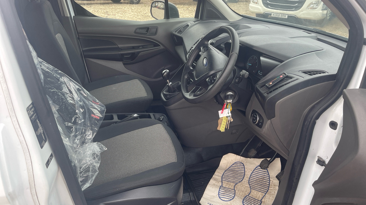Ford Transit Connect 240 1.5 ECO BLUE 100PS - فان المدمجة: صور 5 Ford Transit Connect 240 1.5 ECO BLUE 100PS - فان المدمجة: صور 5