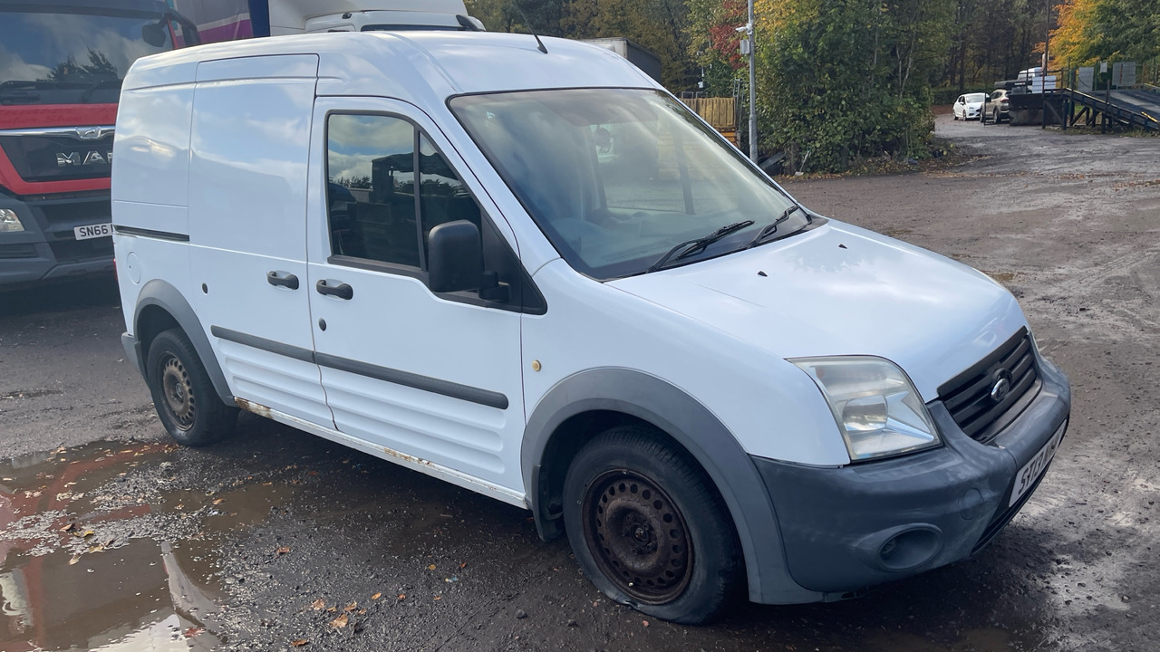 Ford Transit Connect T230 1.8 TDCi 90PS - فان المدمجة: صور 1 Ford Transit Connect T230 1.8 TDCi 90PS - فان المدمجة: صور 1