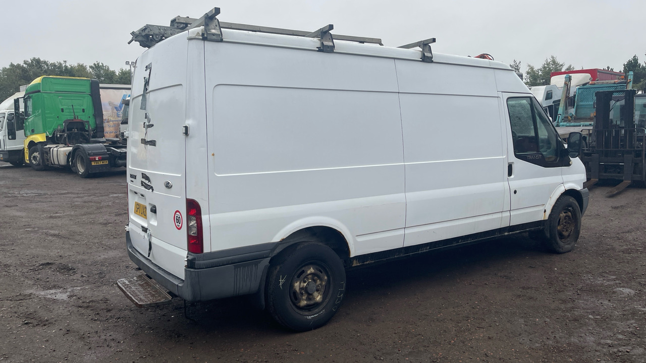 Ford Transit T350 2.2 TDCi 115ps - الشاحنات الصغيرة كابينة مزدوجة: صور 4 Ford Transit T350 2.2 TDCi 115ps - الشاحنات الصغيرة كابينة مزدوجة: صور 4