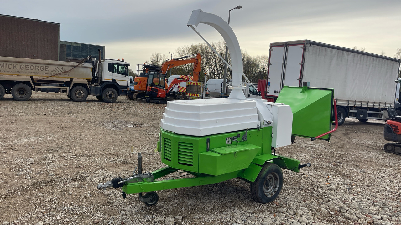 GREENMECH CM202 - ماكينة تقطيع الأغصان: صور 2 GREENMECH CM202 - ماكينة تقطيع الأغصان: صور 2