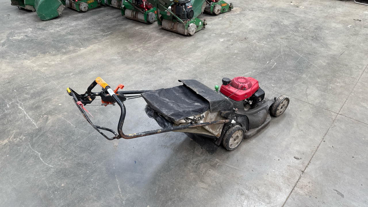 HONDA HRX537 C4HYEA - معدات البناء: صور 1 HONDA HRX537 C4HYEA - معدات البناء: صور 1