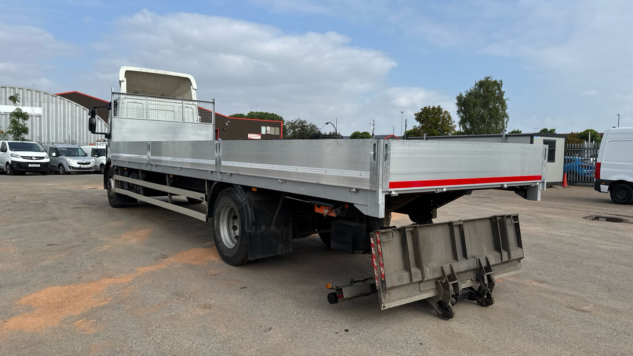 IVECO EUROCARGO 180E25 - شاحنات مسطحة: صور 3 IVECO EUROCARGO 180E25 - شاحنات مسطحة: صور 3